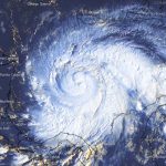 El Salvador declara alerta roja ante la proximidad del huracán Iota el salvador