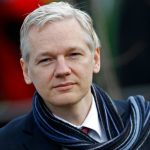 Crean un fondo participativo para la defensa de Assange gofundme