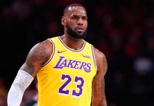 Blazers empañan debut de James con los Lakers, ganan 128-119 lebron