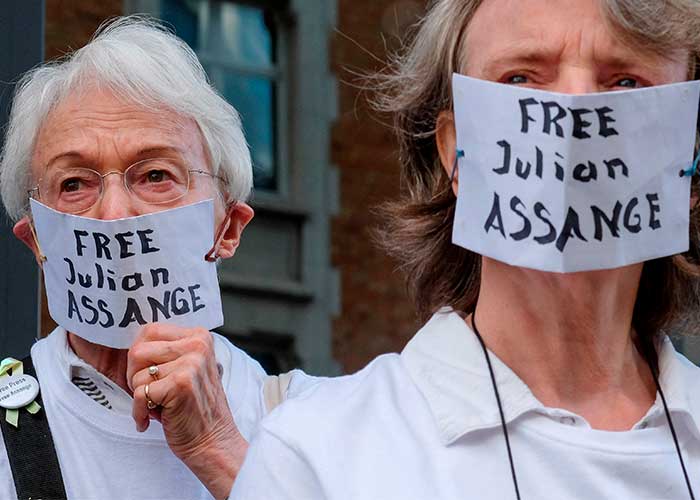Julian-Assange_meGhjeB reino unido