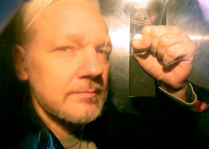 julian assange