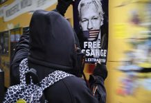 julian assange