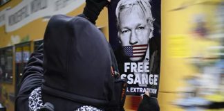 julian assange