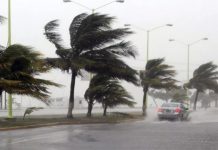 Kirk se disipa y Leslie se mantiene en el Atlántico atlantico