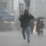 Emiten alerta naranja en 12 regiones de Uruguay por fuertes tormentas fenomeno meteorologico