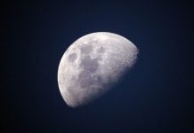 ¿Por qué aparecen «figuras humanas» en la Luna? explicacion