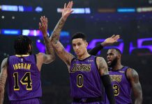 LeBron comanda a Lakers en victoria por 90-83 ante el Jazz lebron