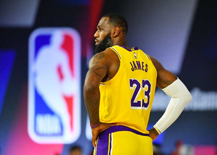 Lebron-web lakers