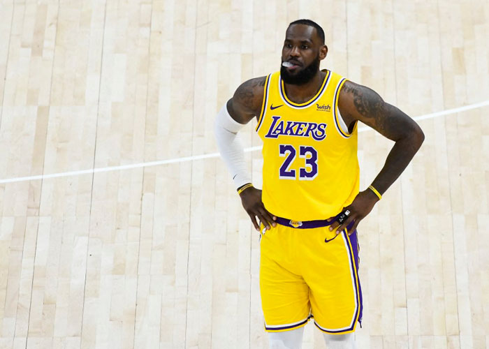 Lebron_AQD2lwT lebron