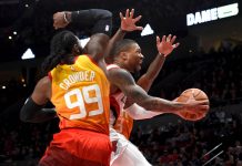 Blazers aplastan al Jazz 132-105, Lillard y McCollum brillan portland