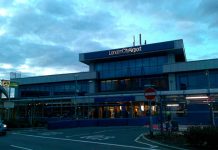 Cierran aeropuerto en Londres tras descubrir una bomba de la II Guerra Mundial londres