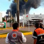 Al menos siete heridos deja incendio en refinería mexicana mexico