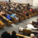 Feligreses matan a hombre que abrió fuego en misa de Estados Unidos estados unidos