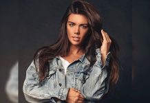 Modelo de Sport Illustrated sorprende recorriendo la pasarela amamantando a su bebé estados unidos