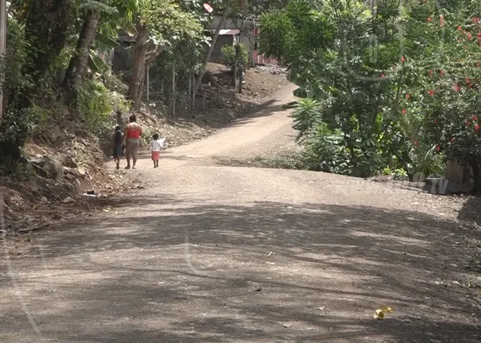 Rehabilitan 18 kilómetros de camino entre Bocana de Paiwas y Villa Siquia nicaragua