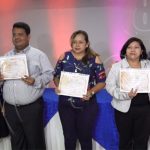 Docentes con amplia experiencia en educación especial reciben reconocimientos nicaragua
