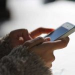 Guatemala: Maestro usaba WhatsApp para enviar pornografía a estudiante policia