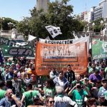 Argentinos marchan hoy para denunciar retrocesos en DD.HH. con gobierno de Macri trabajadores de la salud