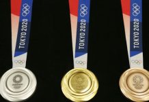 A un año de su inauguración, Tokio 2020 presenta medallas