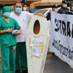 Trabajadores del Hospital de Clínicas en Paraguay inician paro hospital de clinicas