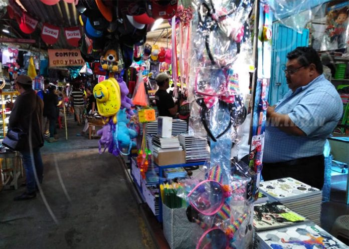 Mercado_LUku6gv mercado israel lewites