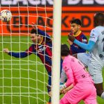 Barcelona empata 2-2 con Valencia pese a récord de goles de Messi barcelona