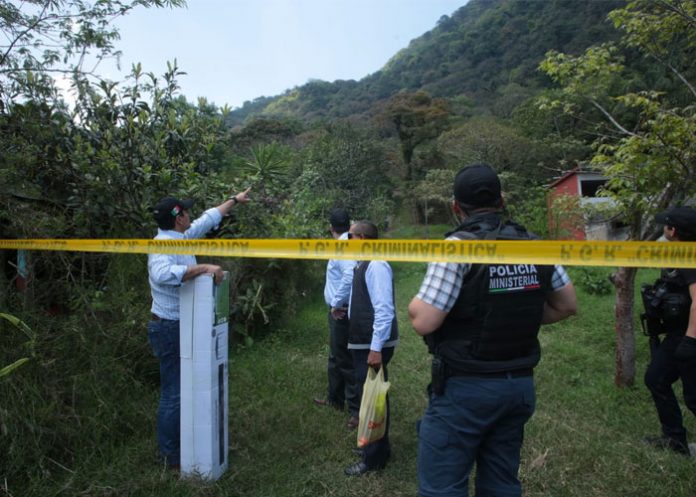 Mexico_h60D9fe fosa clandestina