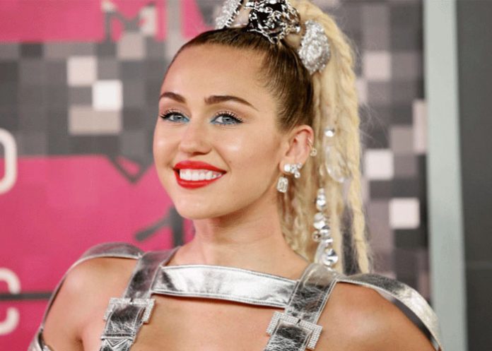 Miley-Cyrus_O1mAcxb musica