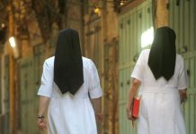 Iglesia denuncia a monjas que robaron dinero para apostar en Las Vegas monjas