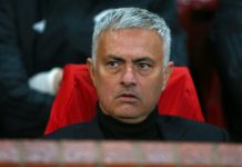 Man-U despide a Mourinho tras dos años y medio manchester