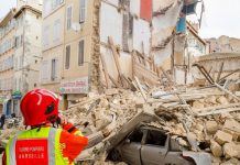 Suben a 6 los muertos en el derrumbe de dos edificios en Marsella muertos