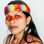 Reconocen a indígena ecuatoriana entre las personas más influyentes las tesis