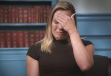Carolyn conoció al sacerdote que la abusó a los 18 meses: Yo era una bebé y solía correr hacia él carolyn