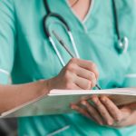 Paciente de psiquiátrico ataca a enfermera y le arranca la oreja de un mordisco hospital western state