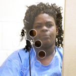 Mujer atribuye a un ritual el asesinato a puñaladas de sus dos hijos