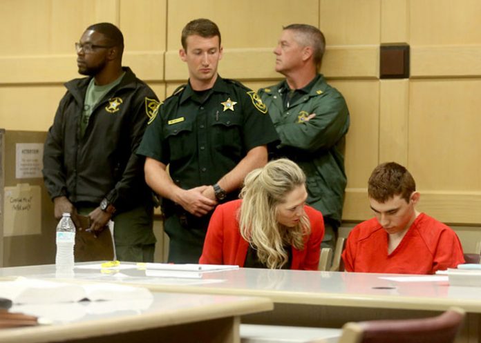 NC_2TvxbLw secundaria marjory stoneman douglas