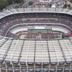 México pierde sede de partido de NFL por estado de cancha azteca