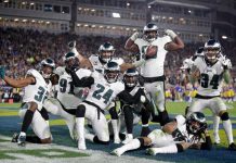Foles vuelve y guía a Eagles a triunfo sobre Rams nick