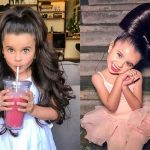 Dos carros se pasan llevando una niña y esta queda como si nada nina