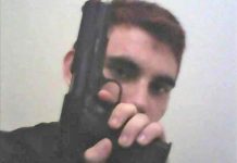 Trump insulta a policía que no actuó ante masacre de Nikolas Cruz estados unidos