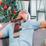 Consejos para librarte de la resaca que dejó el 24 de diciembre brindis