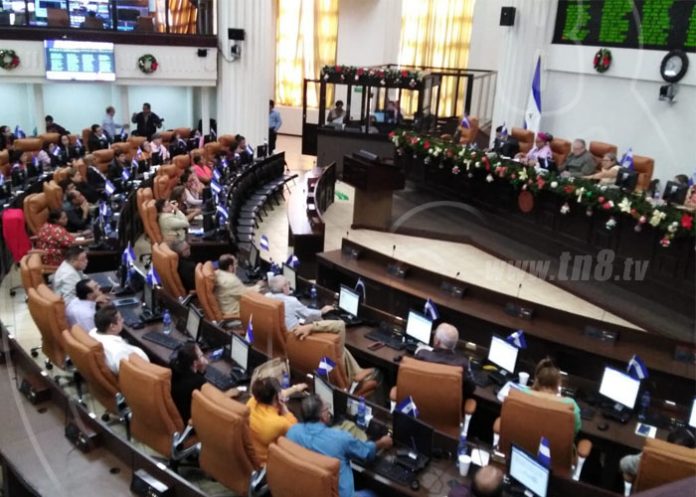 Nicaragua_diputados suministro de combustible en nicaragua