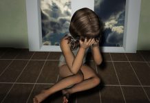 «Ma, yo no quería»: Niña abusada por su padrastro pide perdón a su mamá argentina