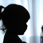 Suiza juzga a un pederasta por abusar a más de 80 niños en Tailandia