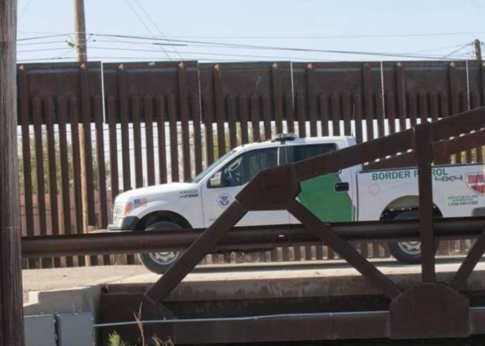 PATRULLA-EEUU-CAMION estados unidos