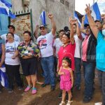 Familias del barrio Olof Palme reciben título de propiedad titulos de propiedad