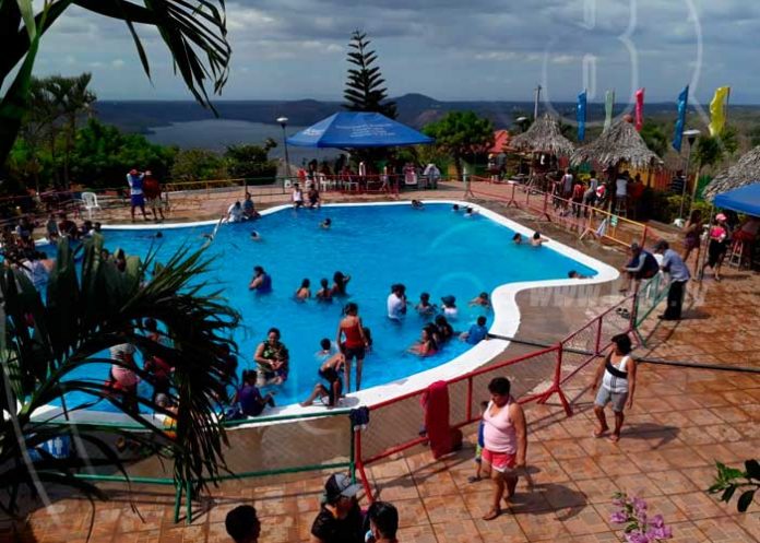 PIS_Y5AyuoP familias