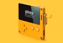 Asi es playdate, una original consola portátil consola con manivela playdate