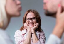 Los hijos siguen pasos de sus madres en relaciones amorosas madre