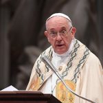El papa insta a los cardenales a no creerse «superiores» papa francisco
